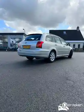 Toyota Avensis 1.8 2005