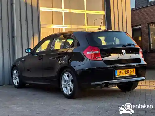 BMW 118i 2007