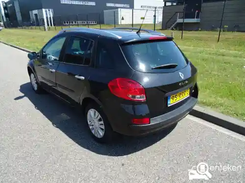 Renault Clio Grandtour TCe 100 2011
