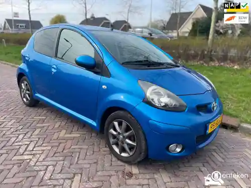 Toyota Aygo 1.0 2011