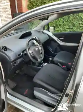 Toyota Yaris 1.3 2006