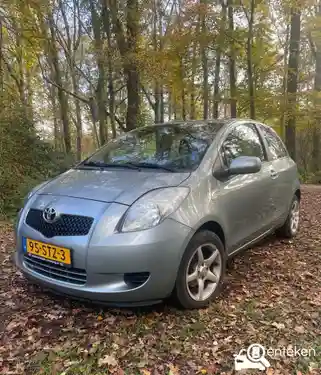 Toyota Yaris 1.3 2006