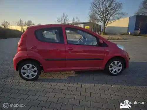 Peugeot 107 1.0 70 2007