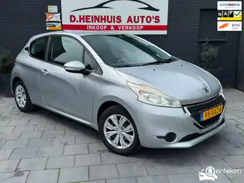 Peugeot 208 1.2 PureTech 82 2012
