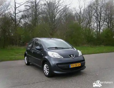 Peugeot 107 1.0 70 2008