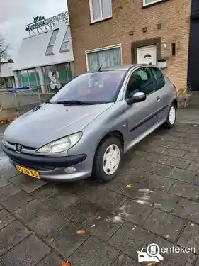 Peugeot 206 75 2002