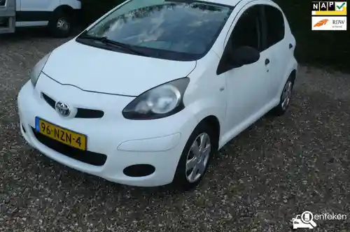 Toyota Aygo 1.0 2011