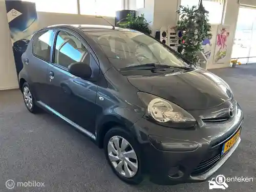 Toyota Aygo 1.0 2012