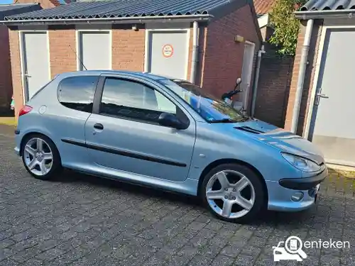 Peugeot 206 75 2002