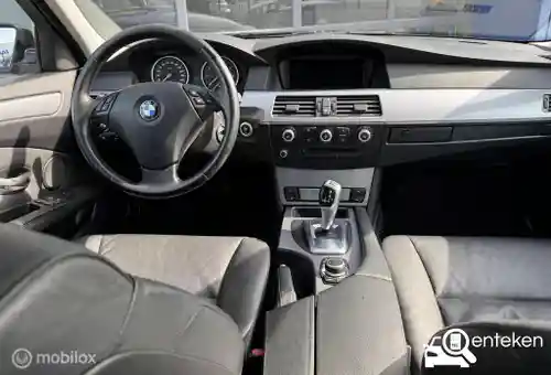 BMW 523i 2009