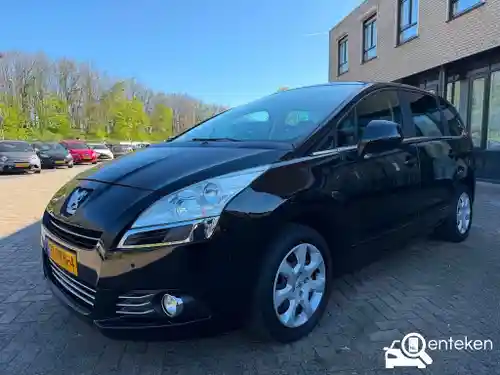 Peugeot 5008 120 VTi 2011