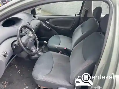 Toyota Yaris 1.3 2004
