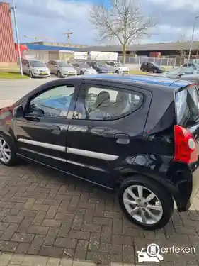 Suzuki Alto 1.0 2011