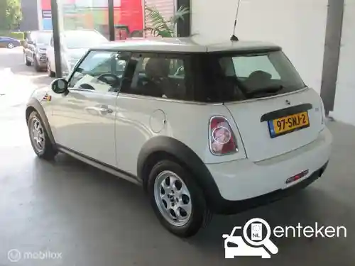 MINI  One malist 2011