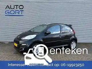 Peugeot 107 1.0 68 2012