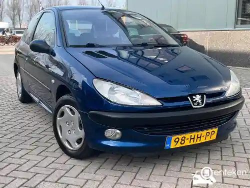 Peugeot 206 75 2001