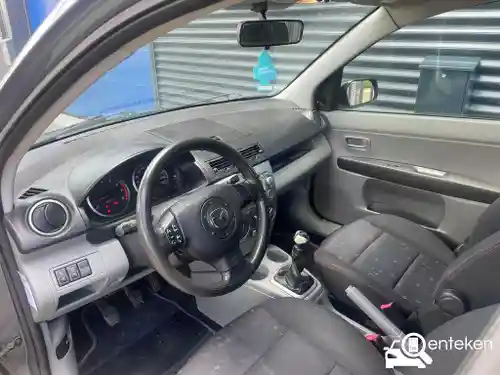 Mazda 2 1.4 2003