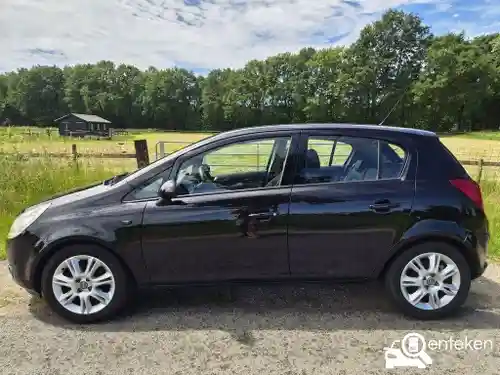 Opel Corsa 1.4 Twinport 2011