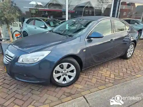 Opel Insignia 1.6 Turbo 2011