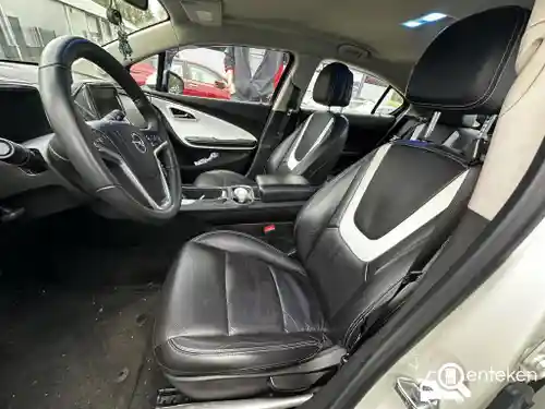 Opel Ampera E-REV 2012