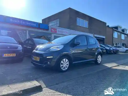 Peugeot 107 1.0 68 2012