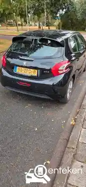 Peugeot 208 1.2 PureTech 82 2013