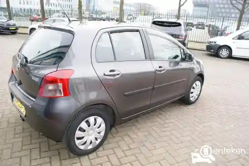 Toyota Yaris 1.3 2008
