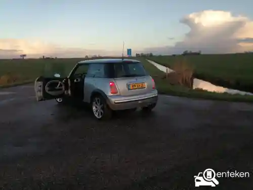 MINI  One 2002