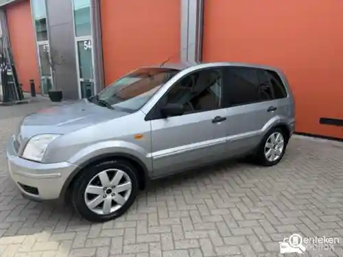 Ford Fusion 1.6 2003