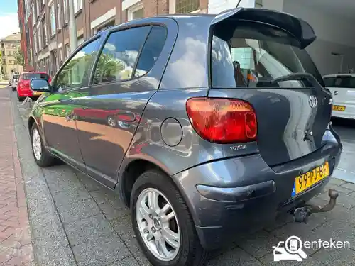 Toyota Yaris 1.3 2004
