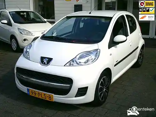 Peugeot 107 1.0 70 2011