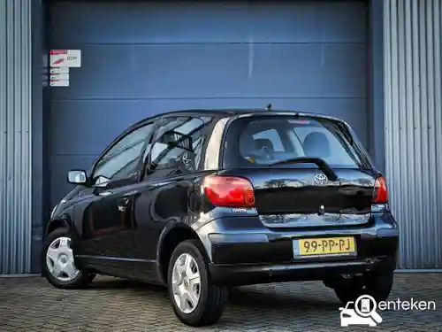 Toyota Yaris 1.3 2004