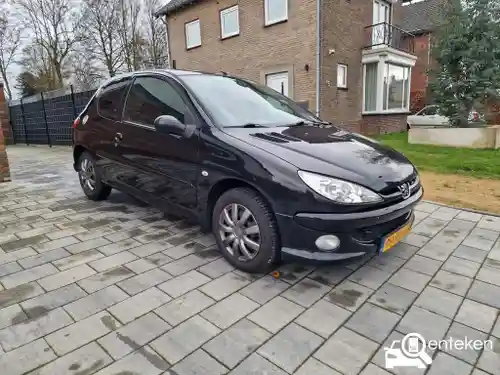 Peugeot 206 75 2005
