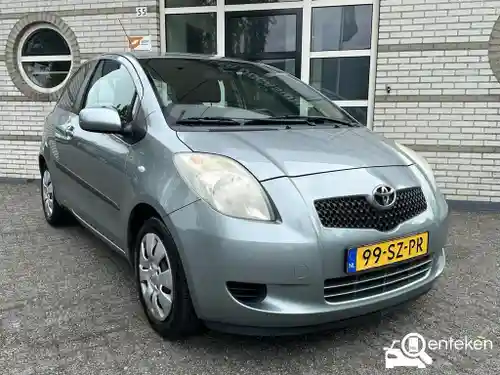 Toyota Yaris 1.3 2006