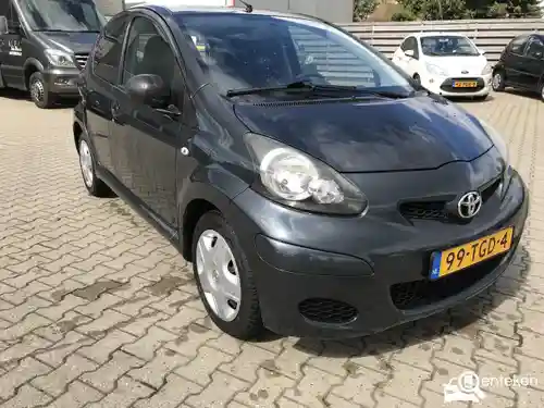 Toyota Aygo 1.0 2012