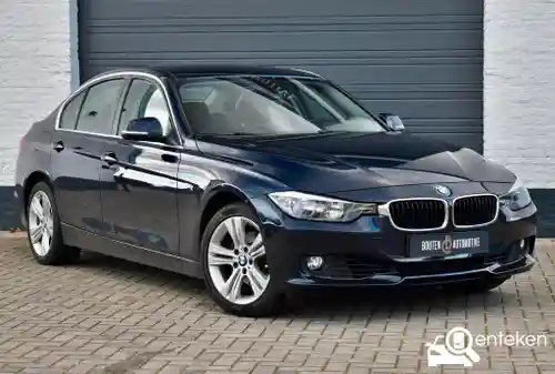BMW 320i 2012