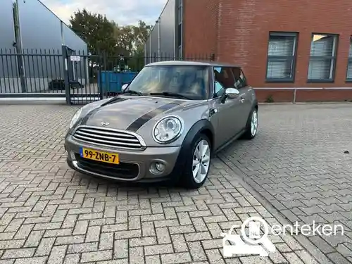 MINI  One malist 2013