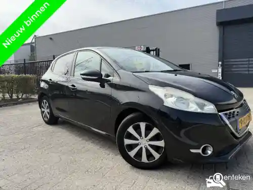 Peugeot 208 1.4 e-HDi 68 2013