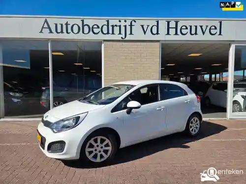 KIA Rio 1.2 2013