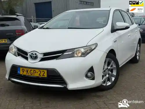 Toyota Auris 1.8 Hybrid 2013