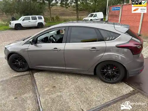 Ford Focus 1.0 EcoBoost 2013