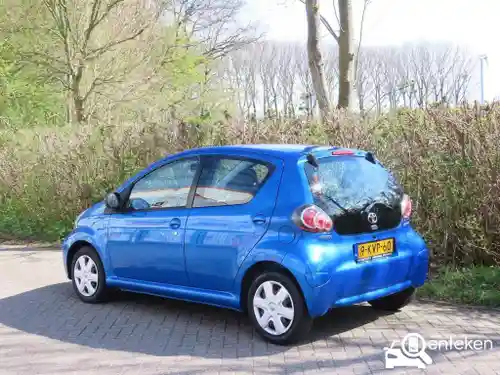 Toyota Aygo 1.0 2011