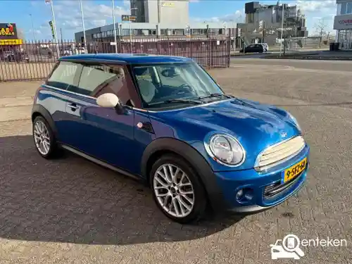 MINI  One malist 2013