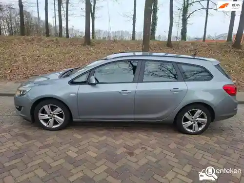 Opel Astra Sports Tourer 1.4 Turbo ecoFlex 2013
