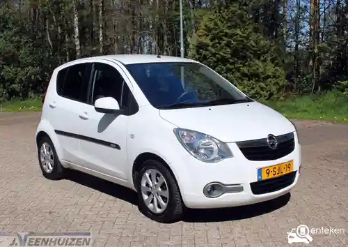 Opel Agila 1.0 ecoFlex 2013