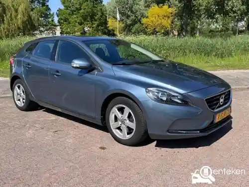 Volvo V40 T3 2013