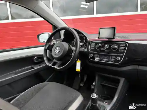 VW up! 1.0 BMT 2013