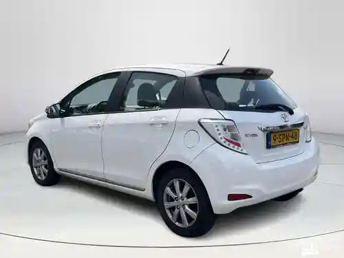 Toyota Yaris 1.0 2013