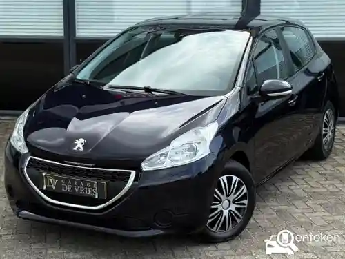 Peugeot 208 1.2 PureTech 82 2013