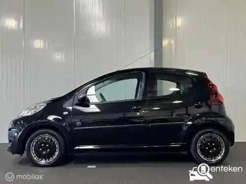 Peugeot 107 1.0 68 2013